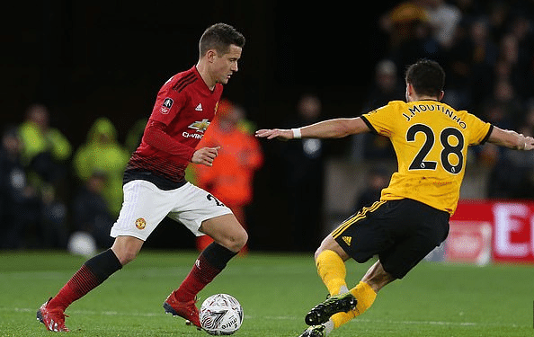 后防线的噩 后防线的噩